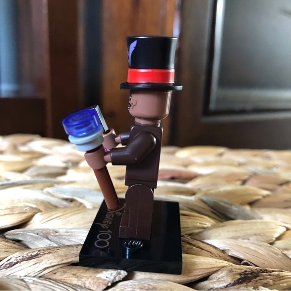 Lego x Disney 100 year mini figures series 1: Princess & the Frog: Dr. Facilier - Picture 2 of 4